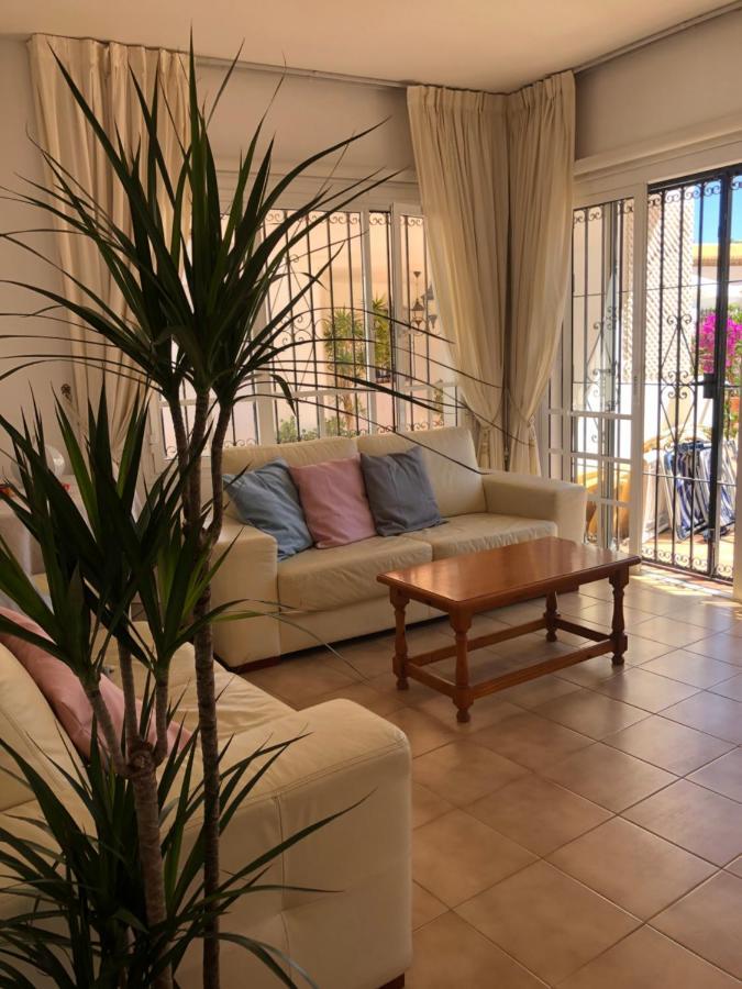 Charming 2 Bed Apartment Next To Cabopino Beach, Spain Marbella Exterior photo